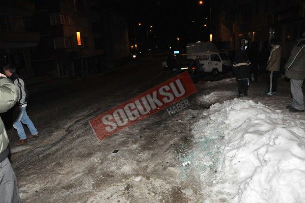 ANKARA CADDESİ ÜZERİNDE ZİNCİRLEME TRAFİK KAZASI