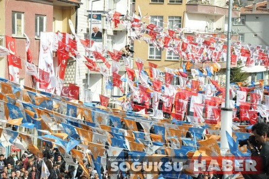 AK PARTİ SEÇİM KOORDİNASYON MERKEZİ AÇILDI