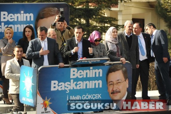 AK PARTİ SEÇİM KOORDİNASYON MERKEZİ AÇILDI