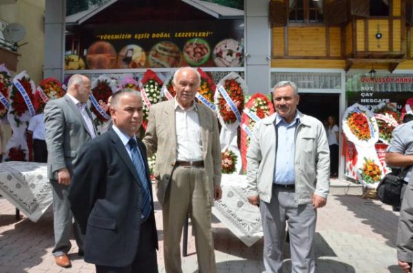 GÜMÜŞSOY KAHVALTI SOFRASINI AÇTI