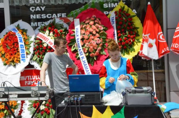 GÜMÜŞSOY KAHVALTI SOFRASINI AÇTI