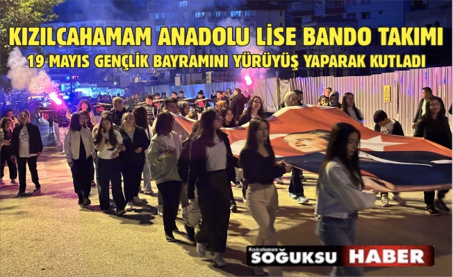 BANDO TAKIMI MARŞLAR ÇALARAK YÜRÜDÜ